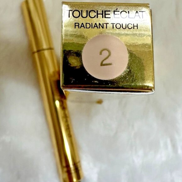 Yves Saint Laurent Touche Eclat Radiant Touch Highlighter and Concealer #2 NIB - Picture 3 of 3